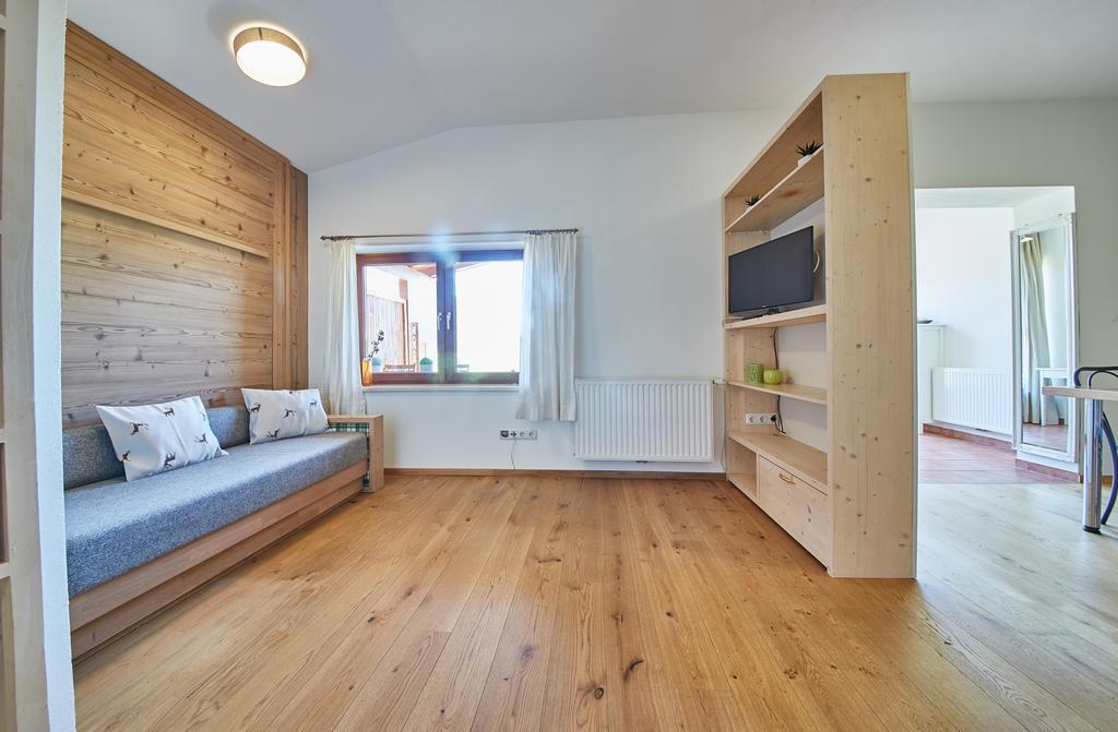 M'S Wood Appartement Maishofen Exteriör bild